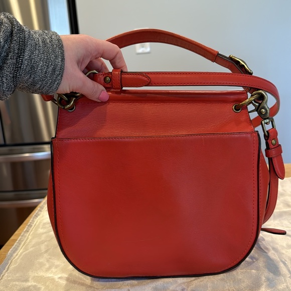 Vintage Coach Crossbody - Picture 10 of 14